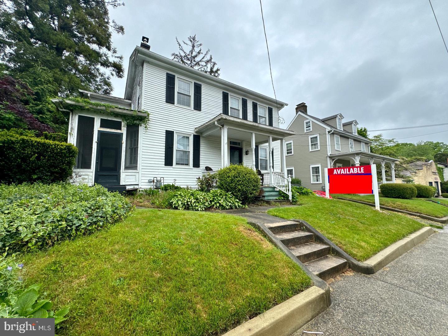 74 S Main St #a Property Photo 1