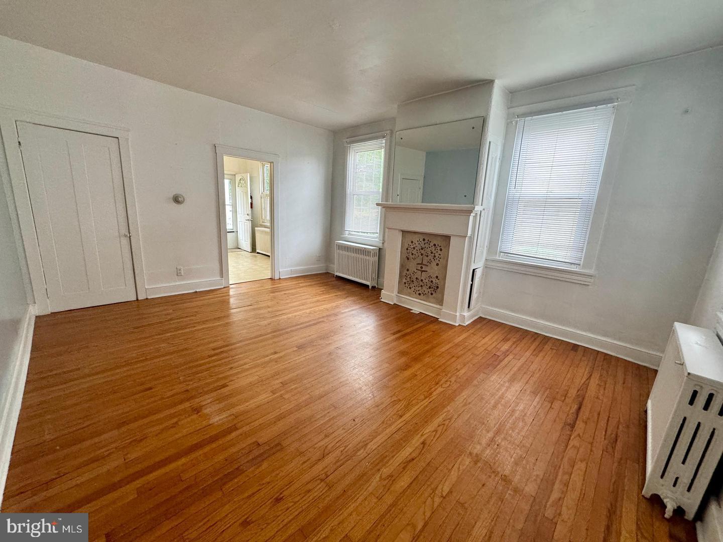 74 S Main St #a Property Photo 3