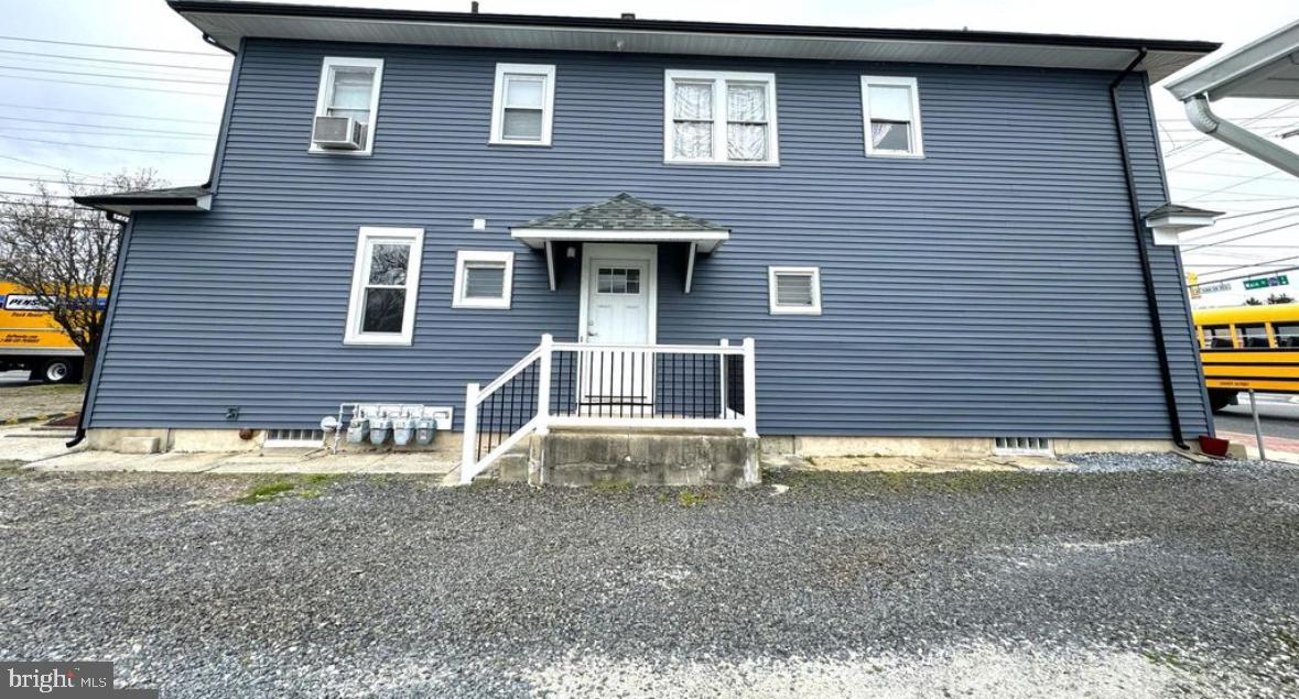 5 S Main St #a Property Photo 11