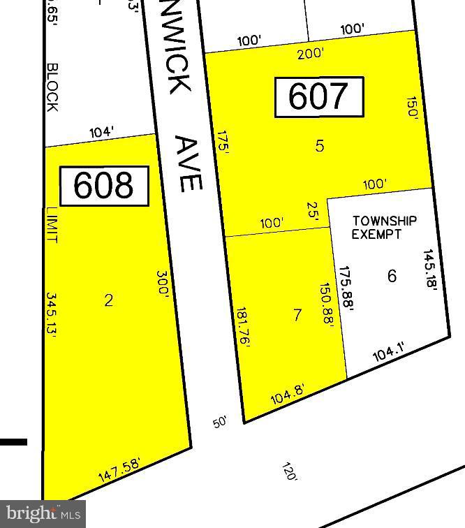 1600 N Black Horse Pk Property Photo 2