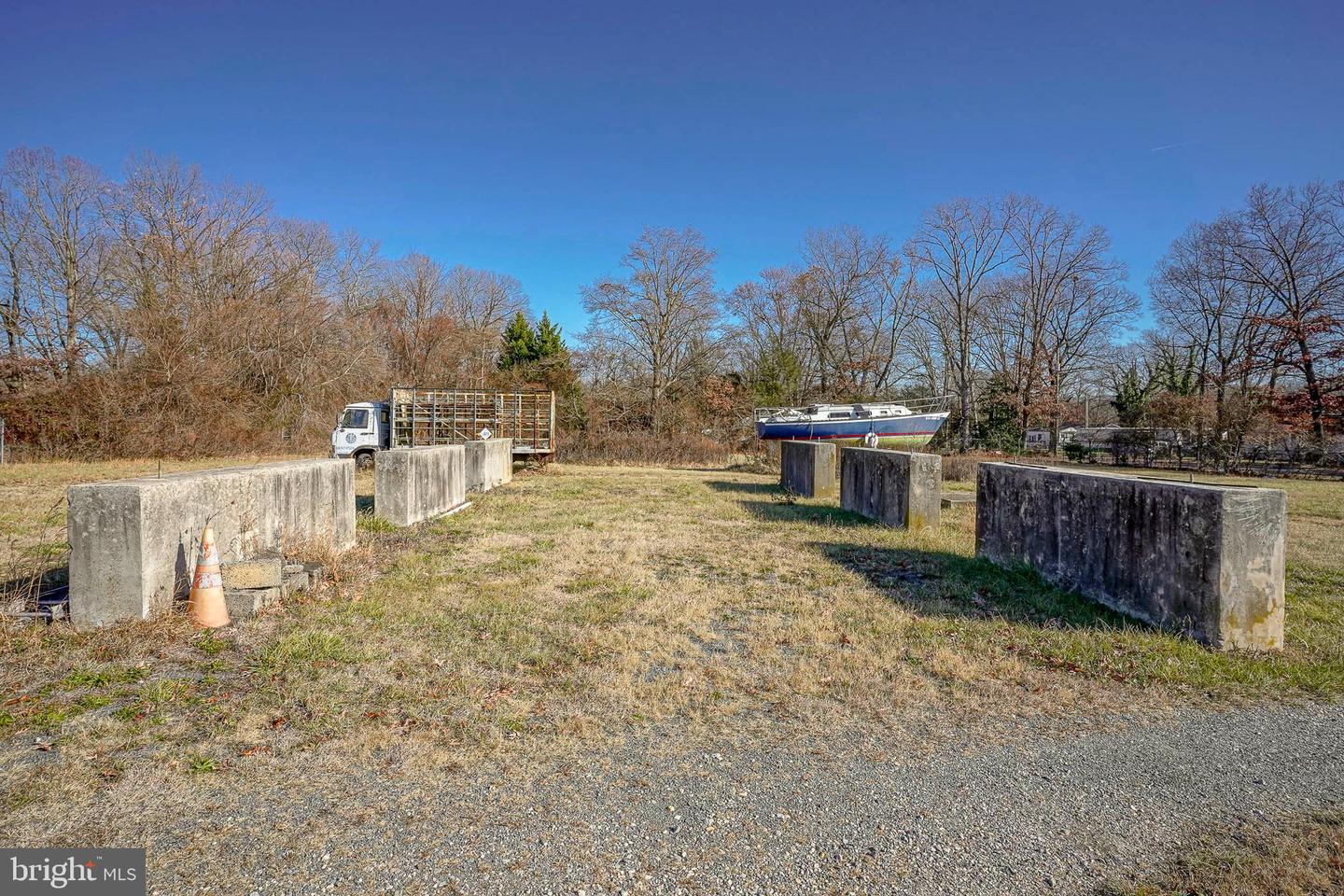 1600 N Black Horse Pk Property Photo 18