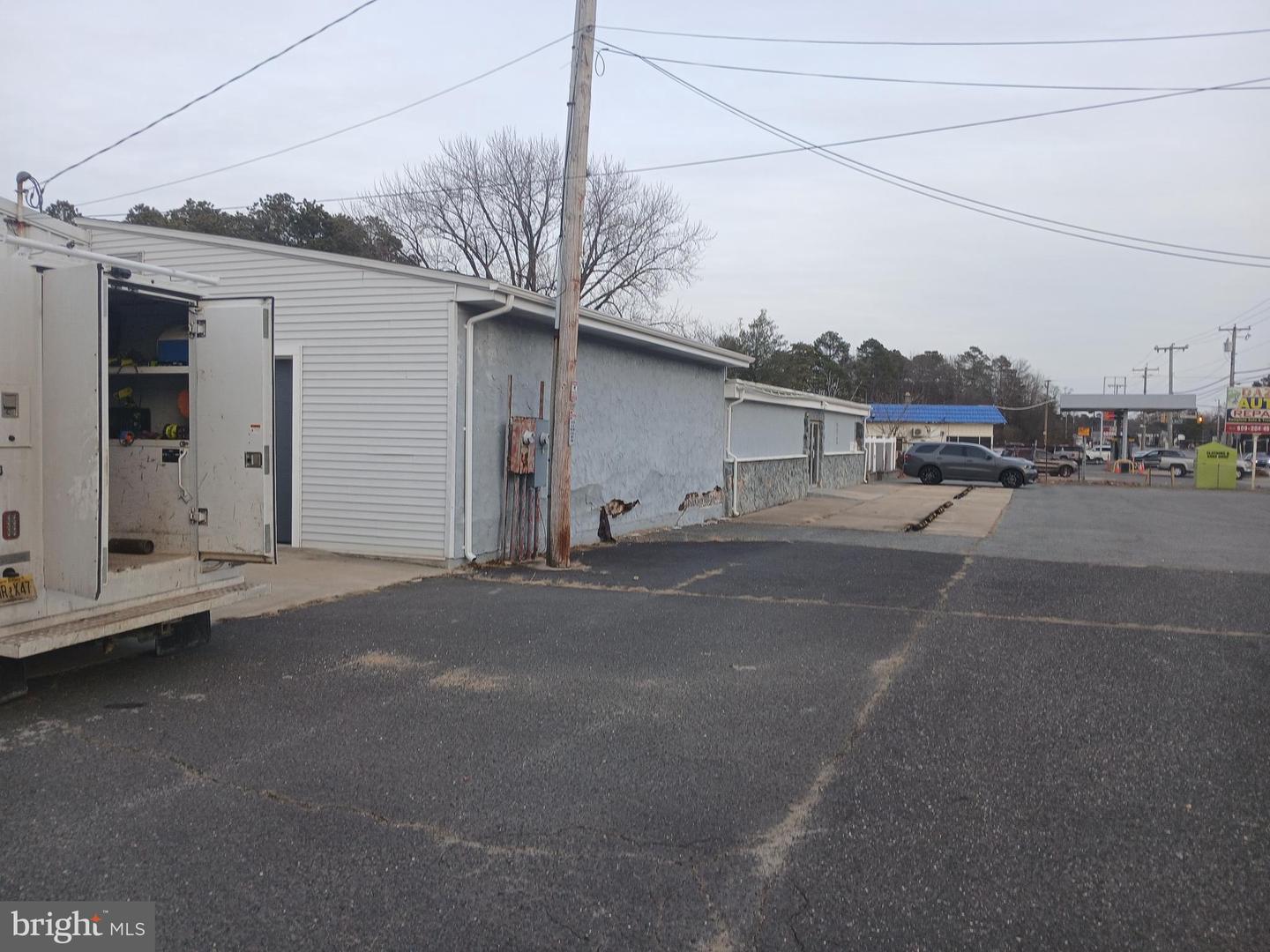 6 W Black Horse Pike Property Photo 2
