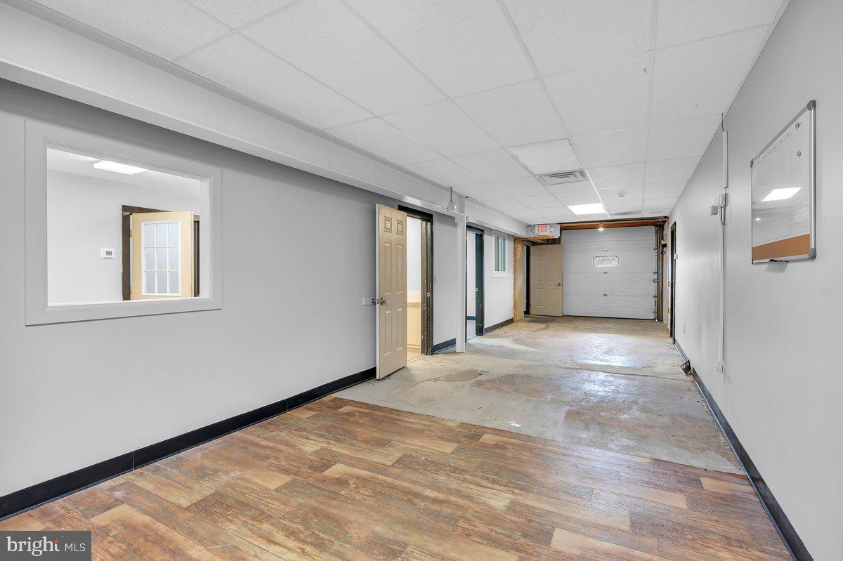 300 Guest Ave Property Photo 18