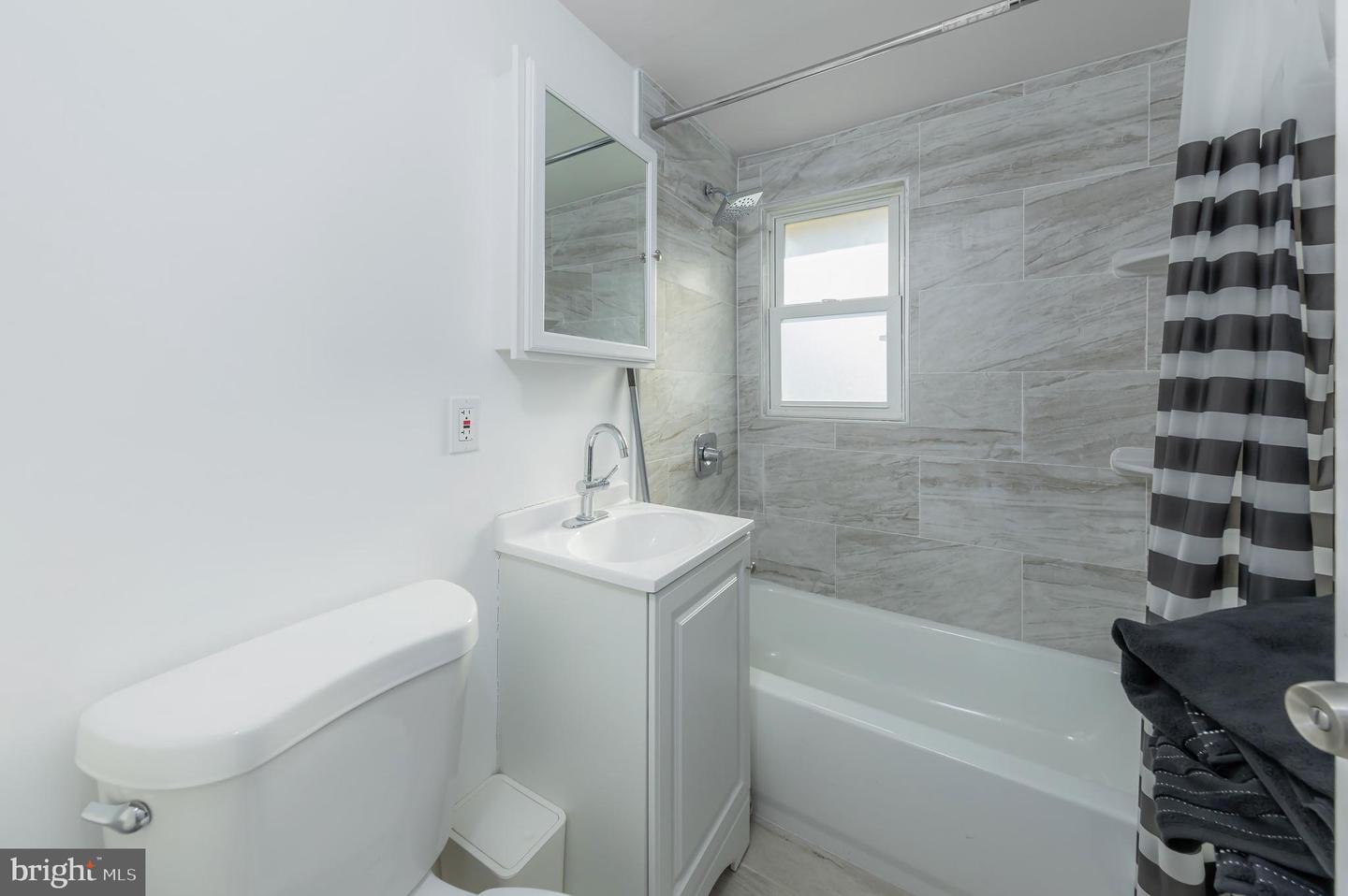 2453 Delsea Dr Property Photo 17