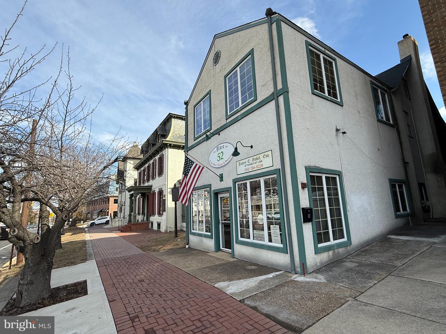 52 N Broad St Property Photo 4