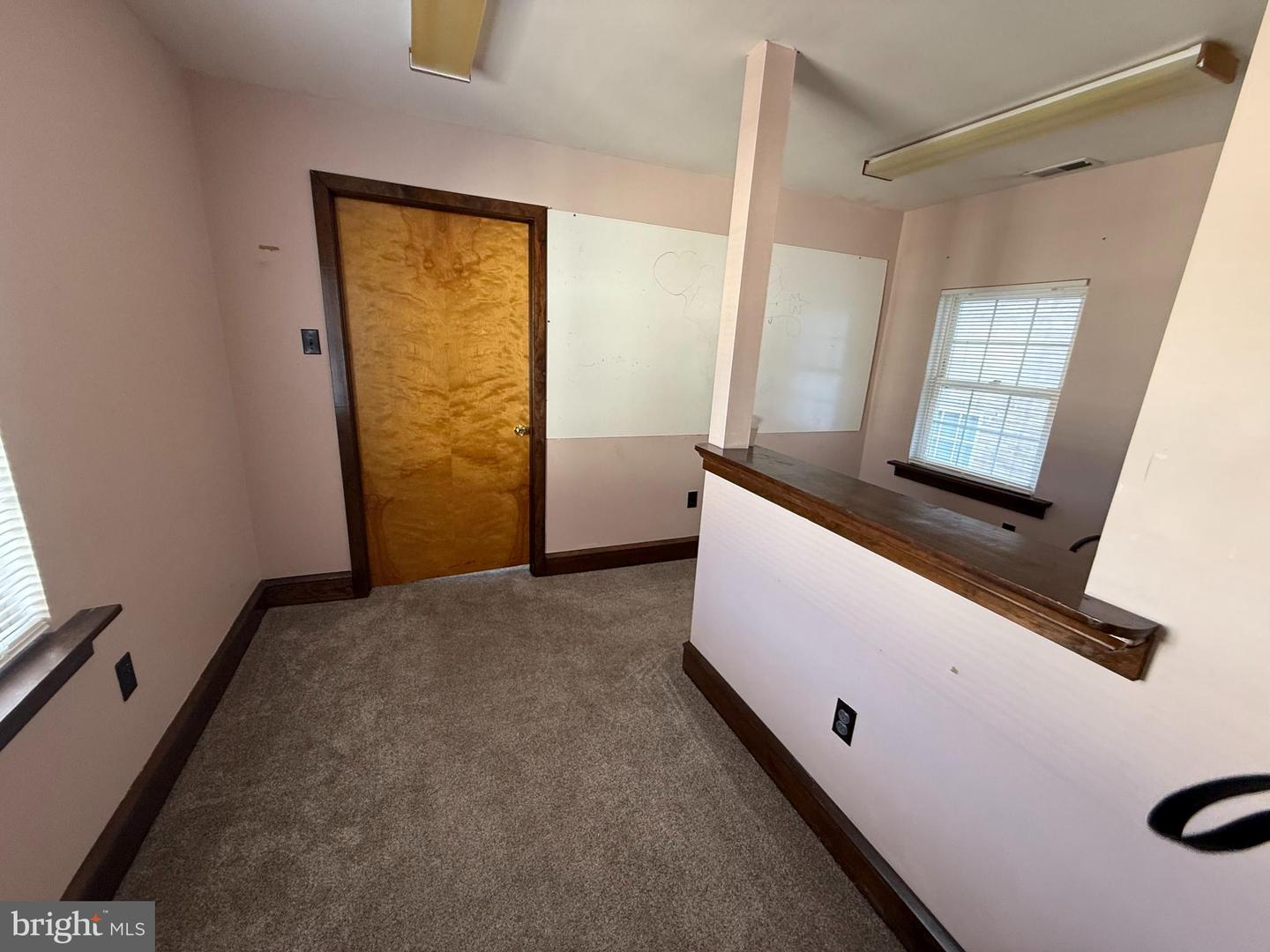 52 N Broad St Property Photo 25
