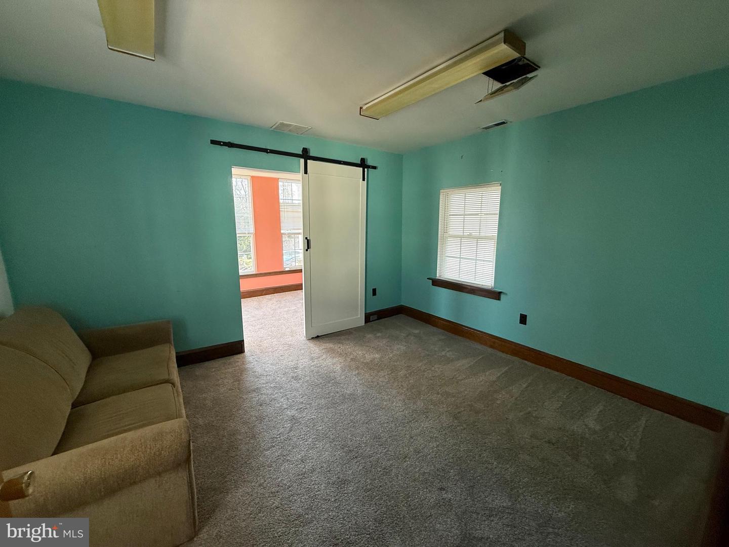 52 N Broad St Property Photo 27