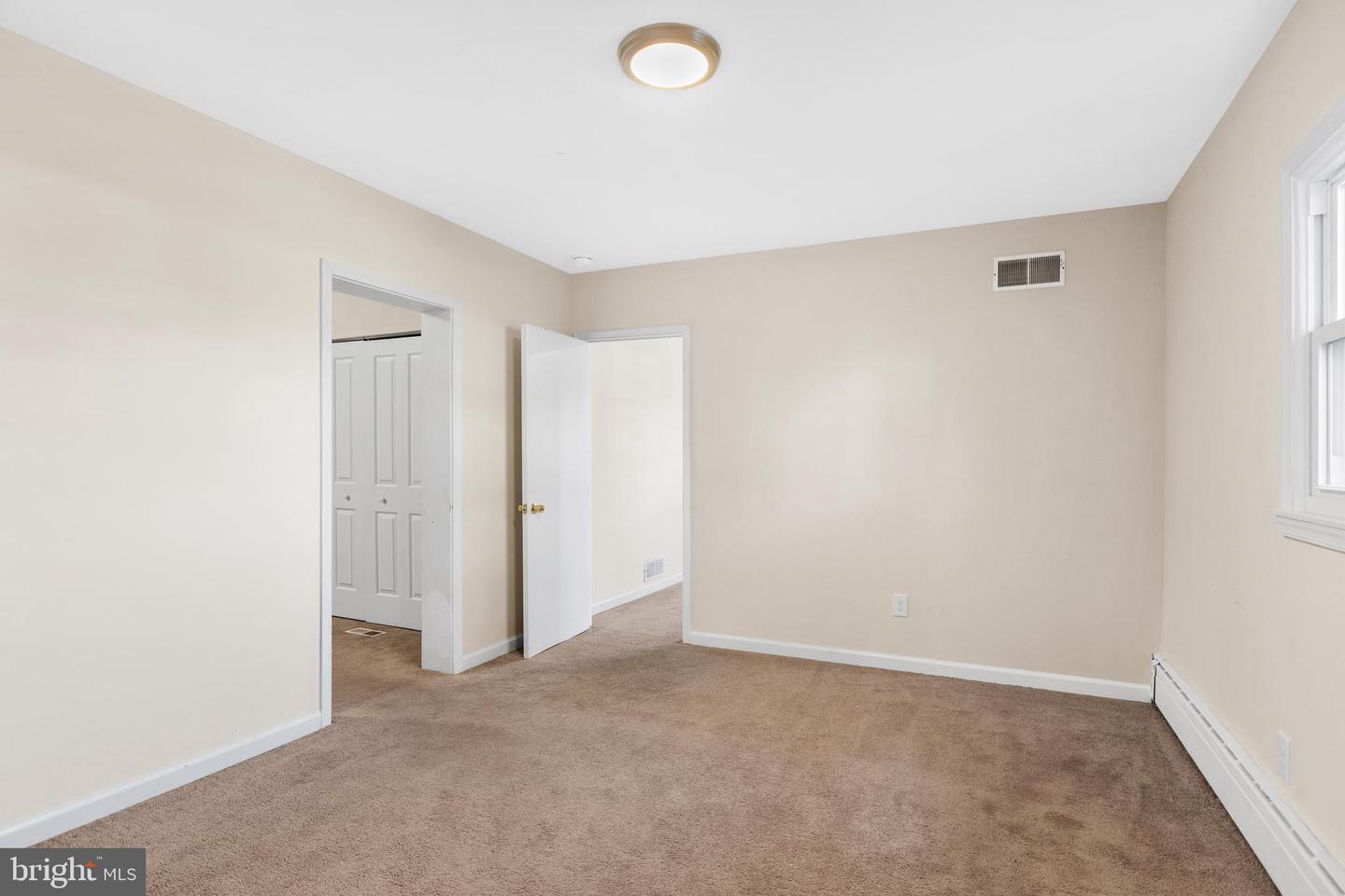 867 Cooper St Property Photo 11
