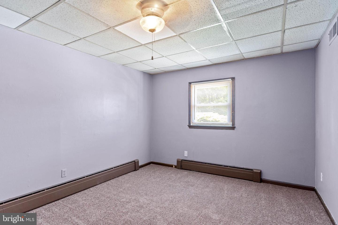 867 Cooper St Property Photo 17