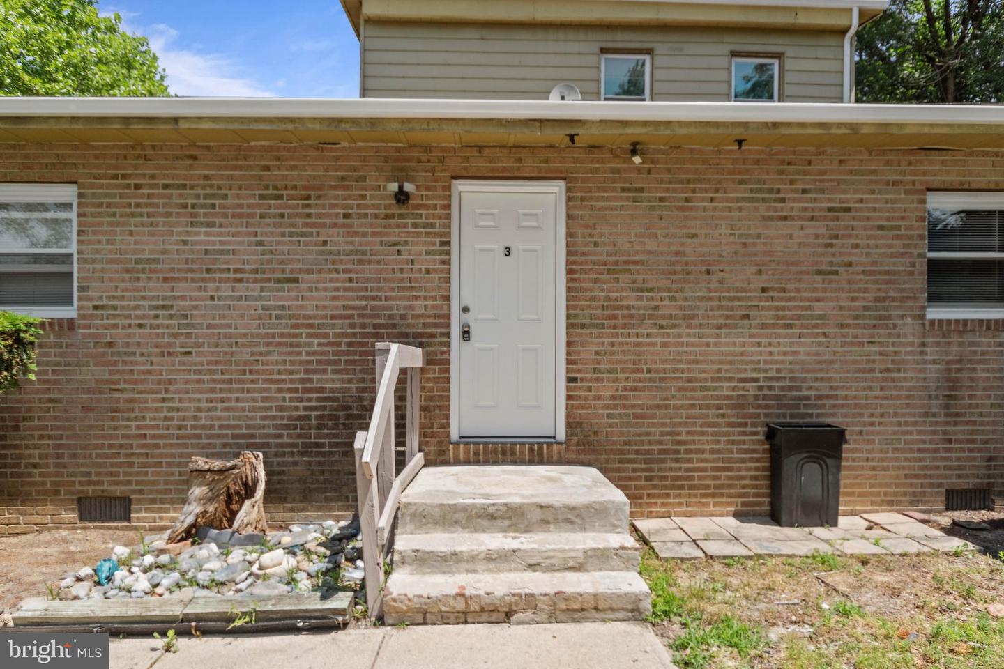 867 Cooper St Property Photo 25
