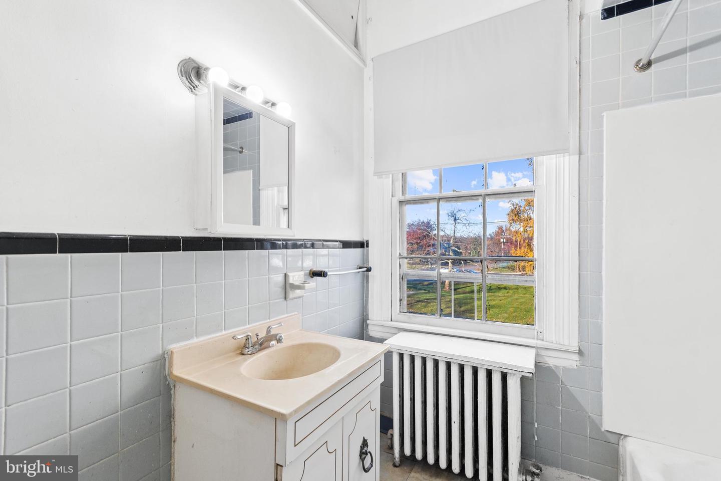 867 Cooper St Property Photo 33