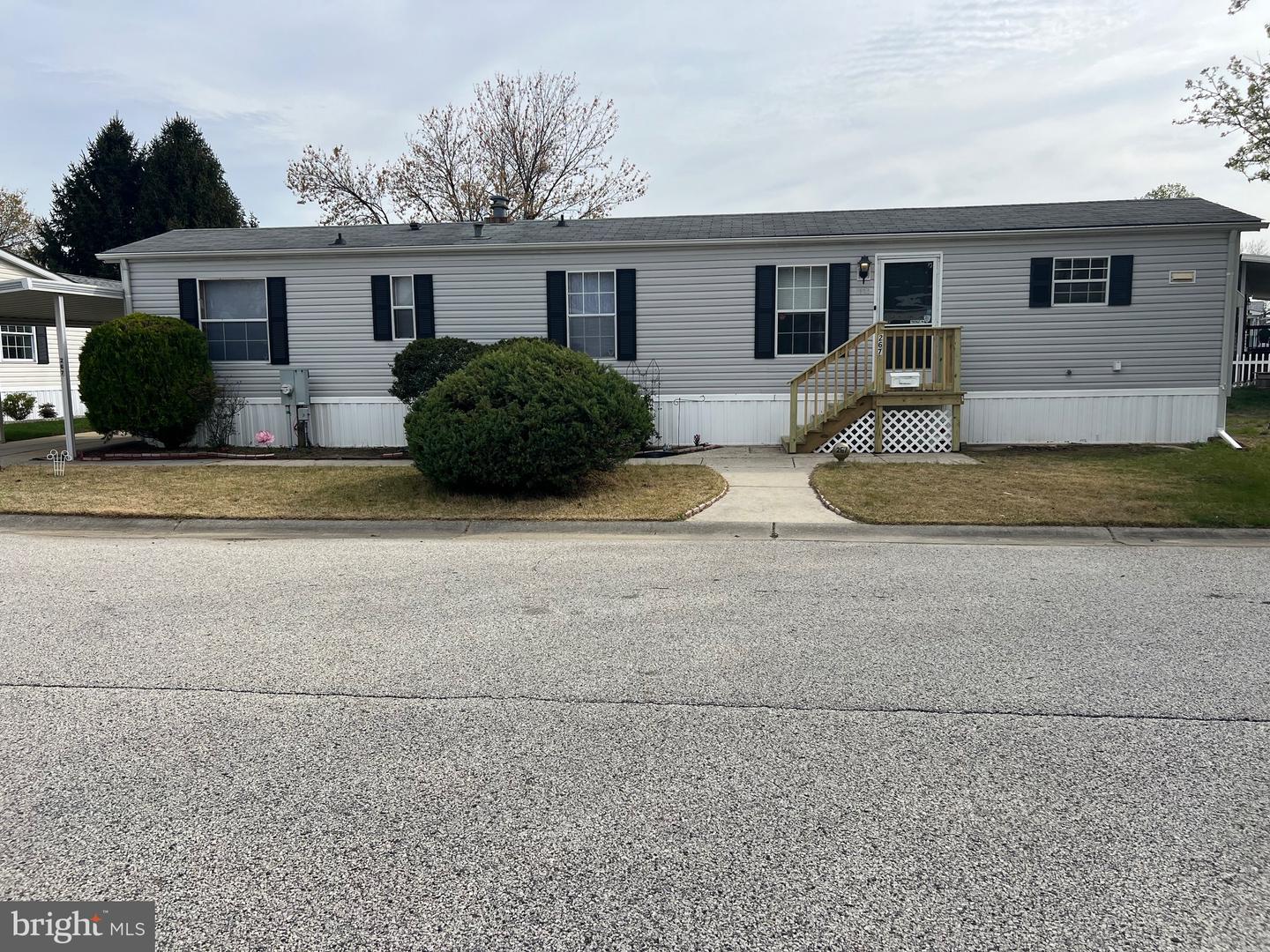 267 TONY CIR