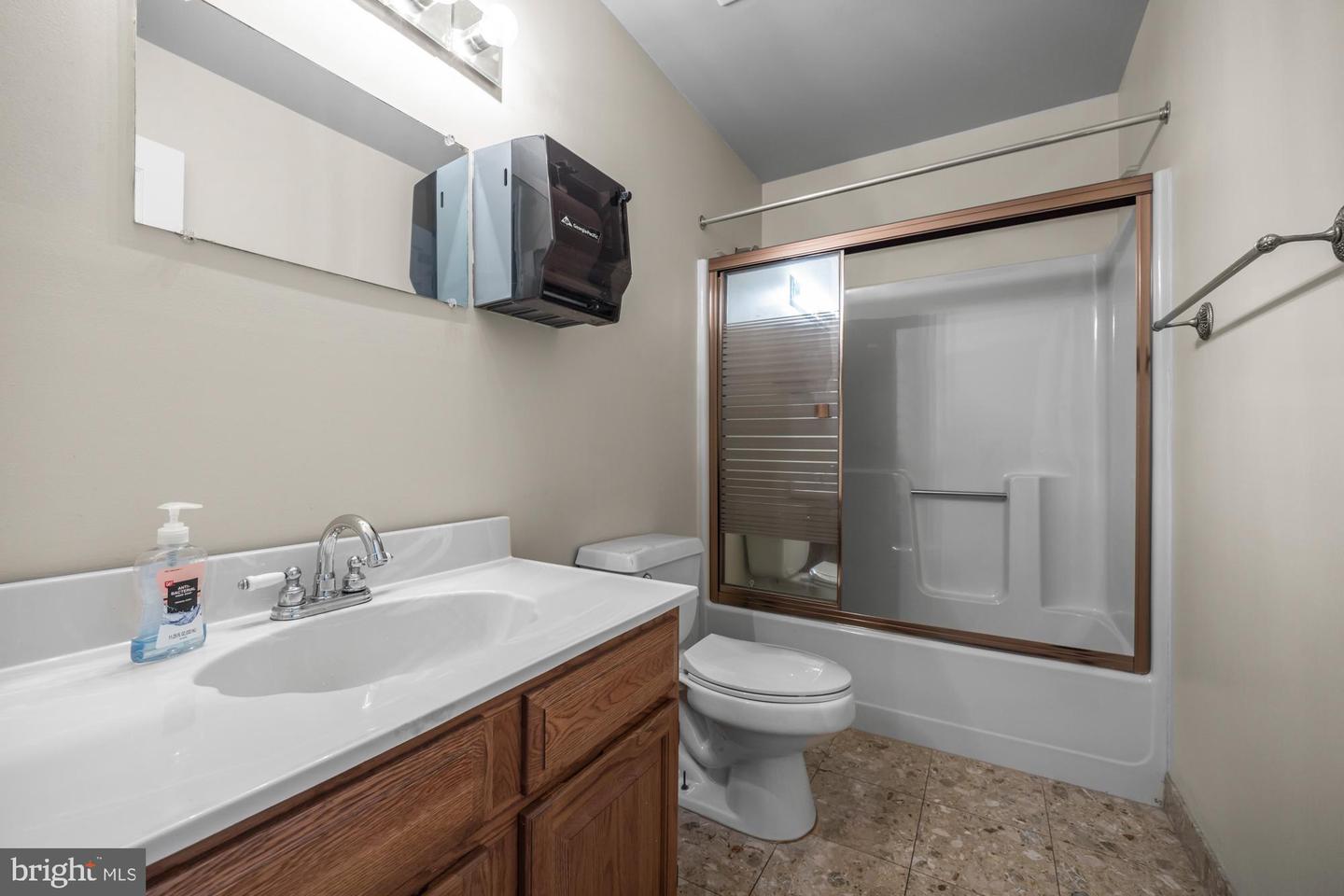 2922 Fries Mill Rd Property Photo 25