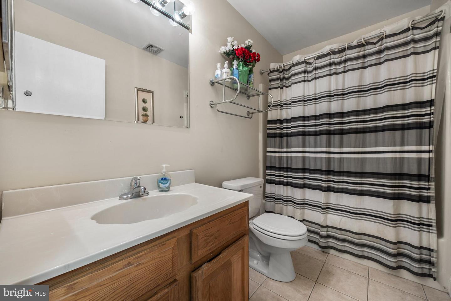 2922 Fries Mill Rd Property Photo 40