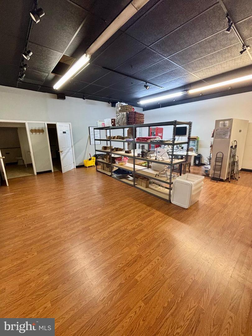 59 S Broadway Property Photo 11