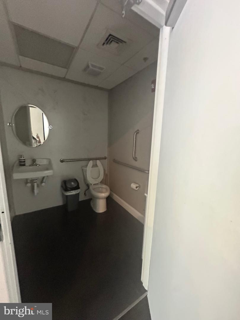 201 Egg Harbor Rd Property Photo 21