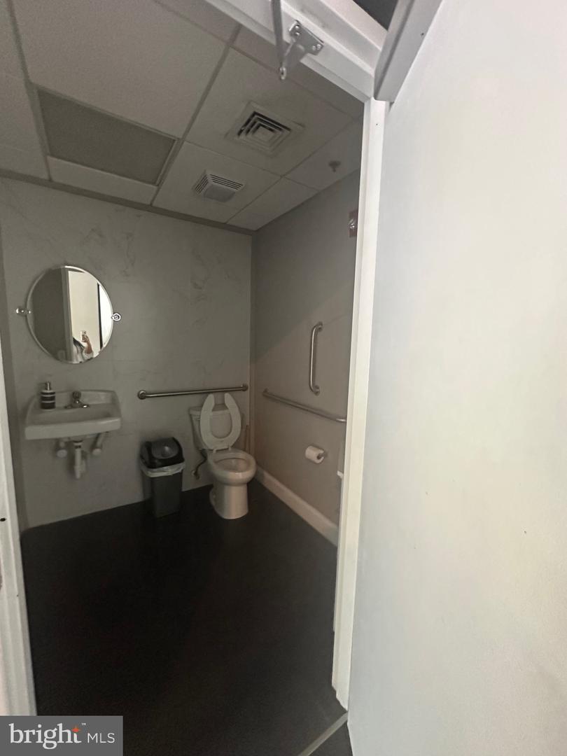 201 Egg Harbor Rd Property Photo 22