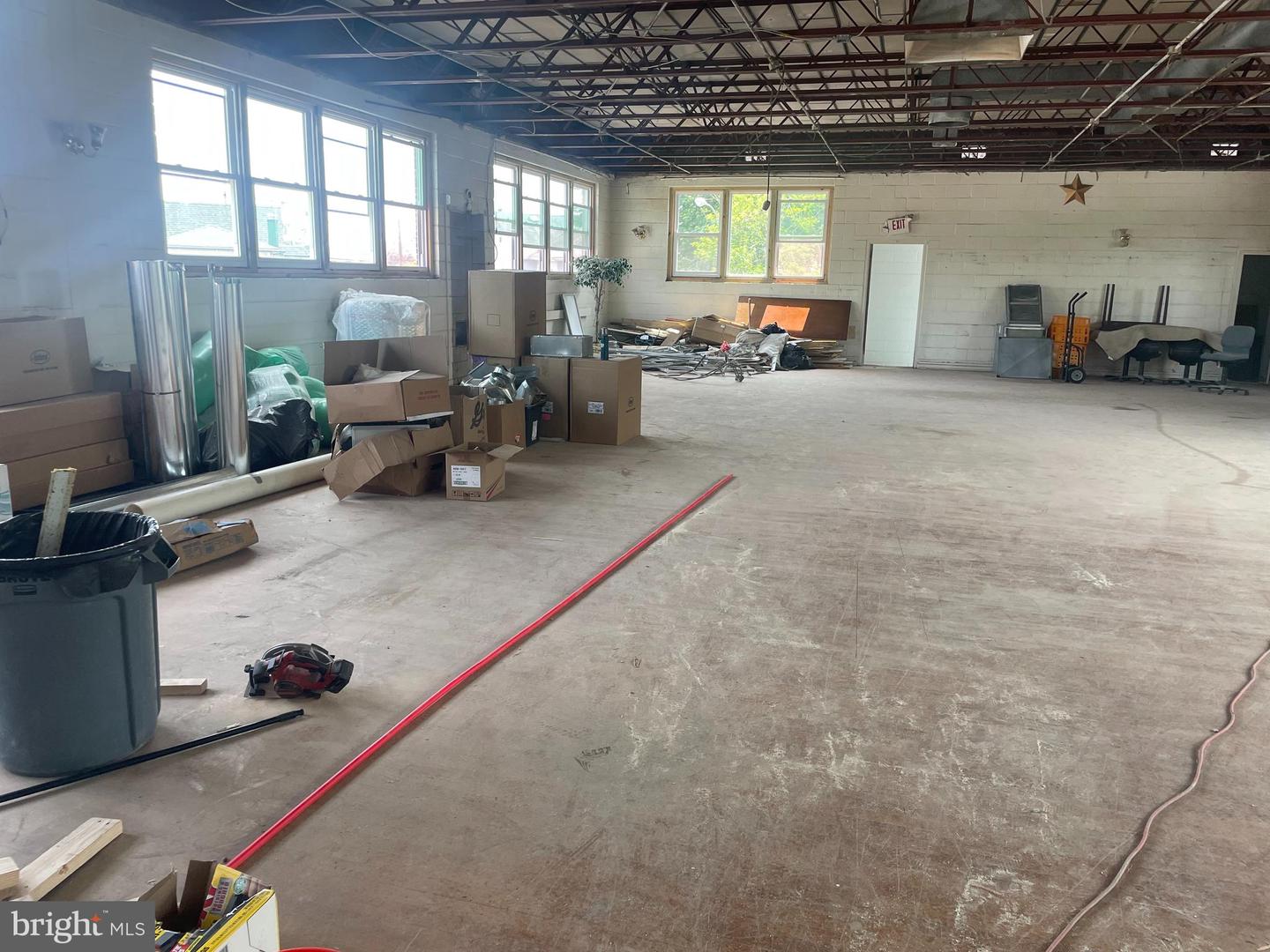 201 Broadway Property Photo 3