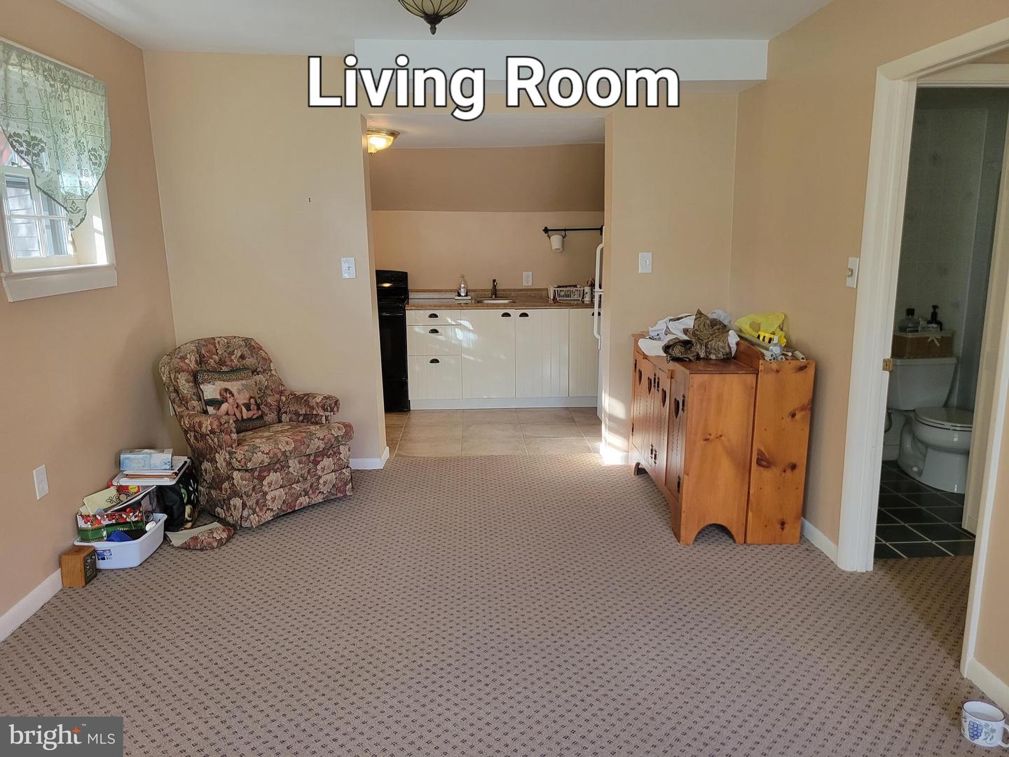 433 A Elm Ave Property Photo 1