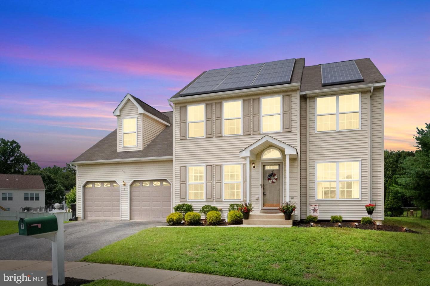 7 Balmy Property Photo 1