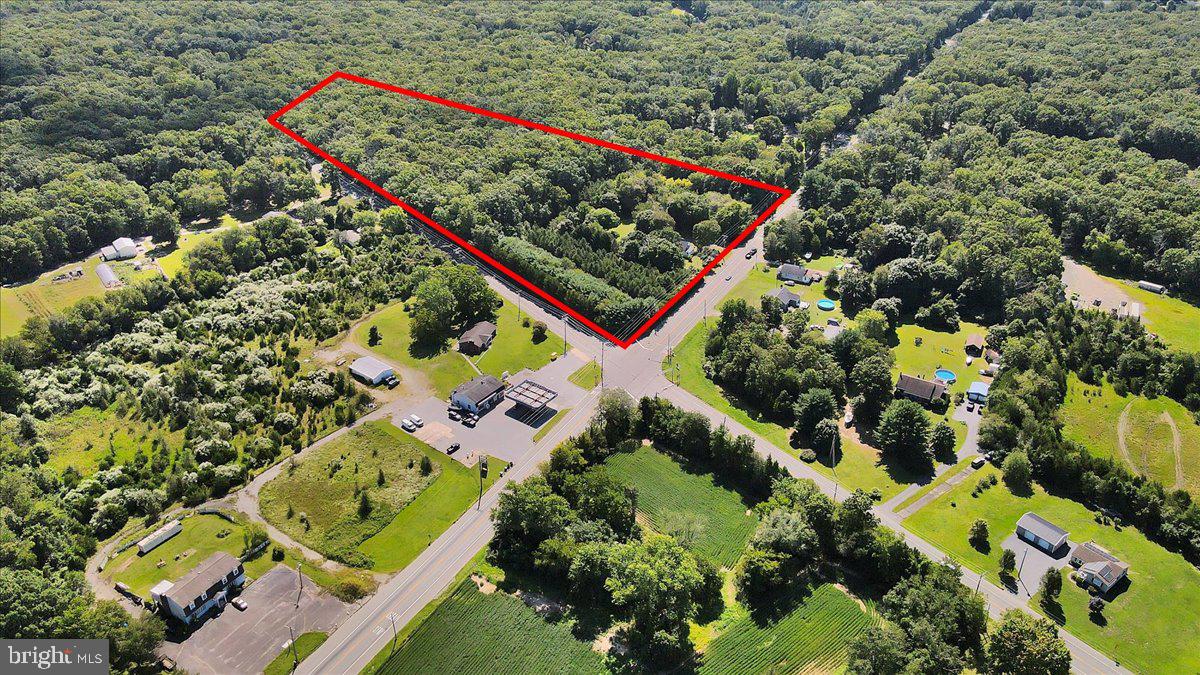 3292 Tuckahoe Rd Property Photo 1