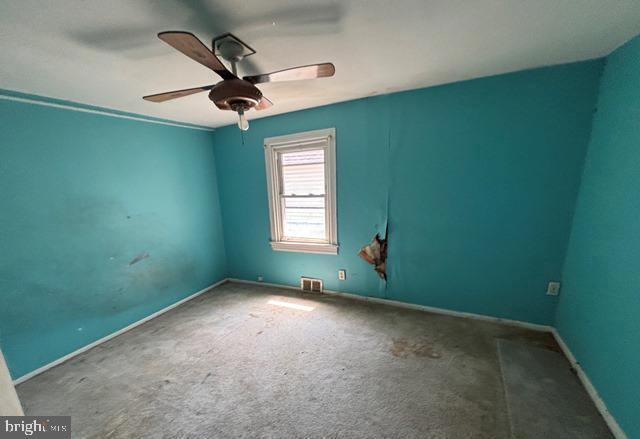 198 West Ave Property Photo 8