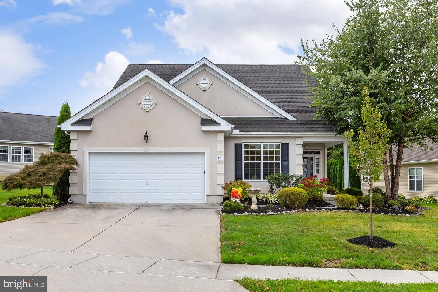 277 Wilshire Blvd Property Photo 1