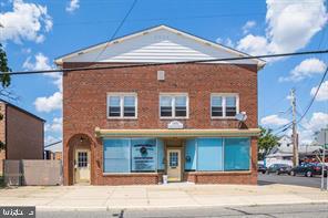 403 W Broad St Property Photo 10