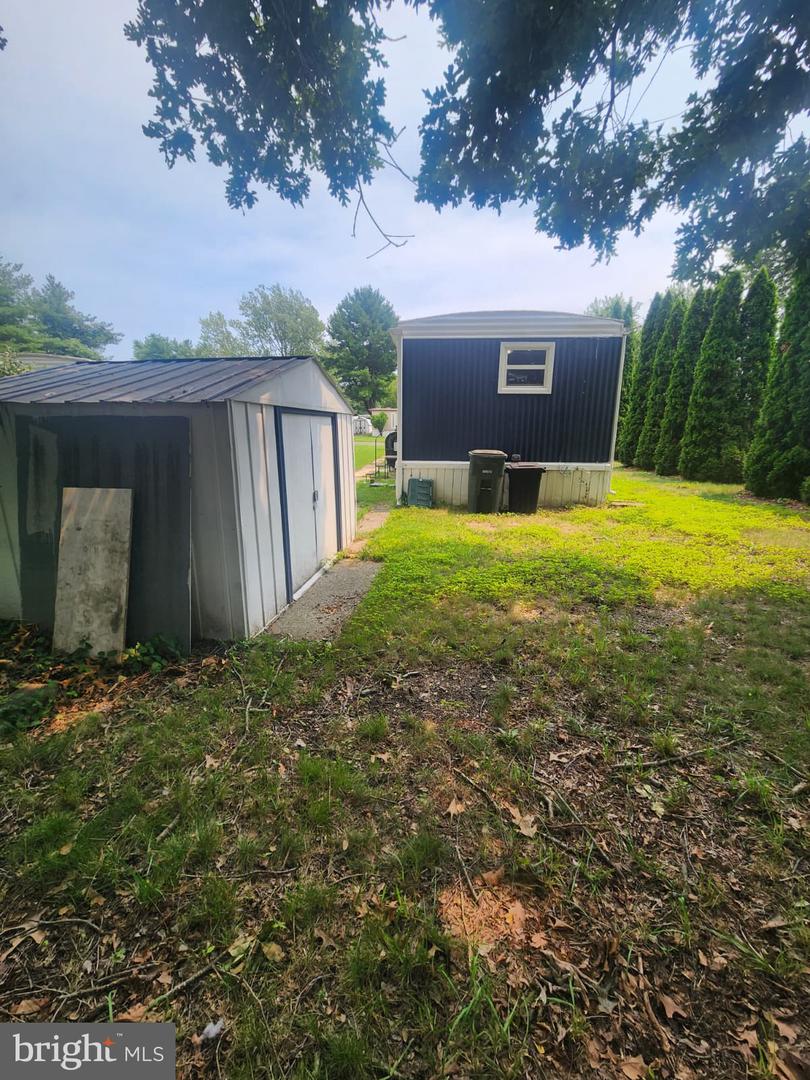 107 Nevada Ave Property Photo 4