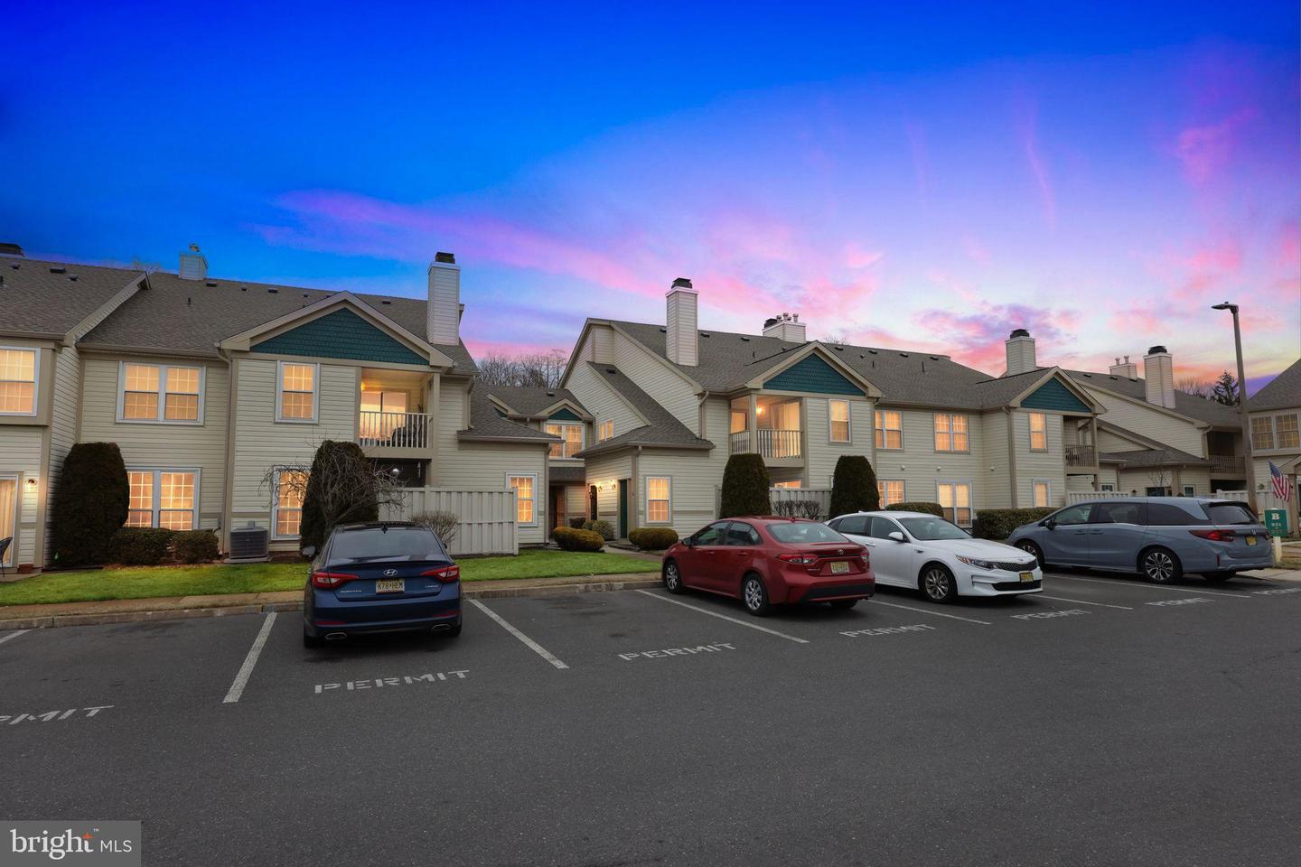 268 Steeplechase Ct Property Photo 6
