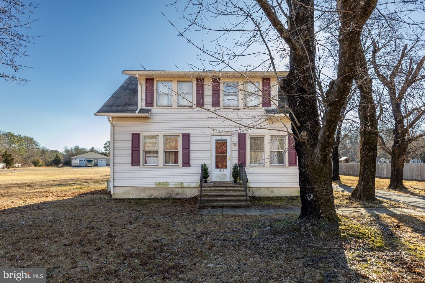 2276 Winslow Rd Property Photo 6