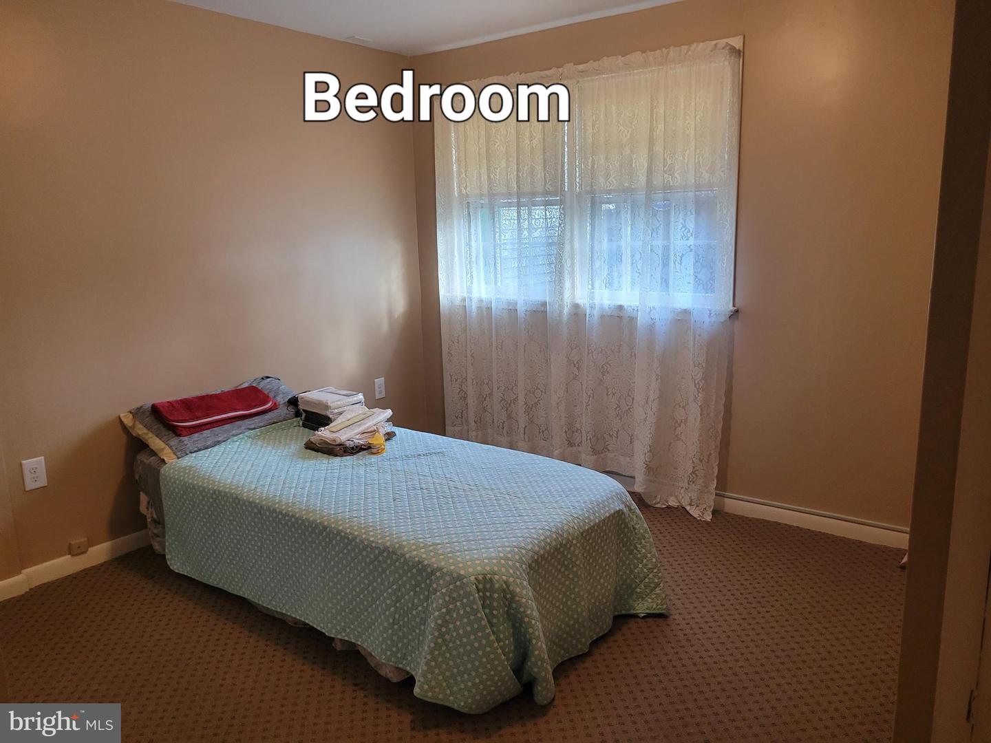 433 Elm Ave #a Property Photo 3