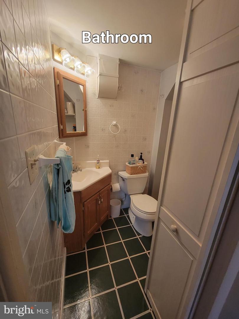 433 Elm Ave #a Property Photo 7