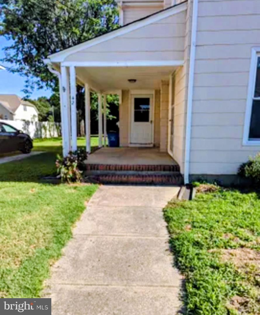 42 Main St Property Photo 2
