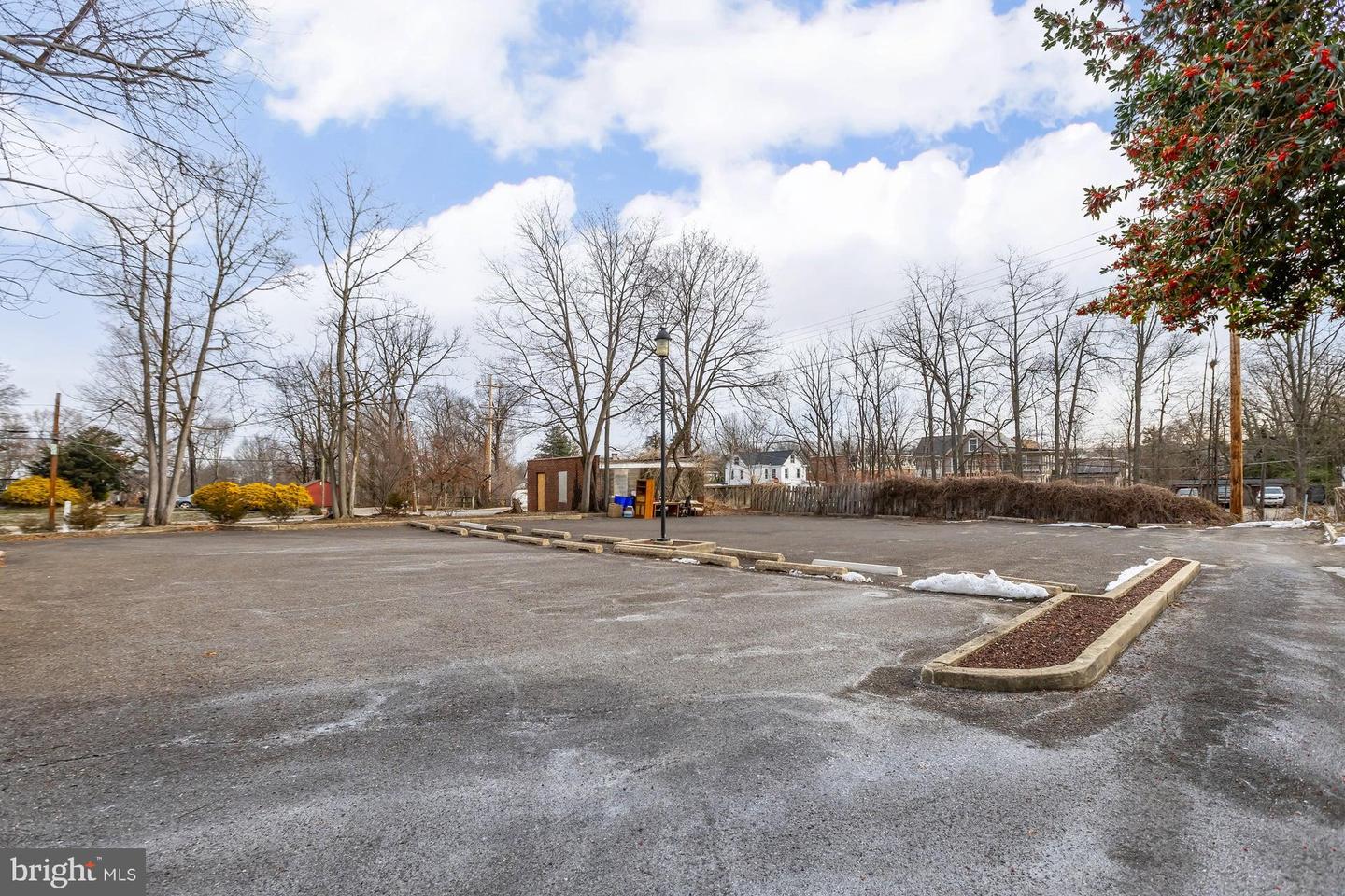66 Euclid St Property Photo 4