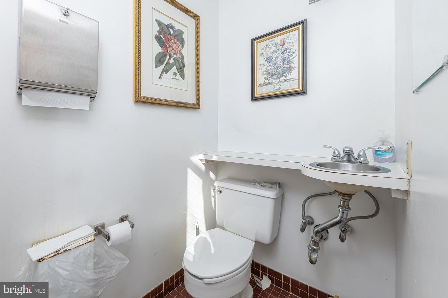 66 Euclid St Property Photo 19
