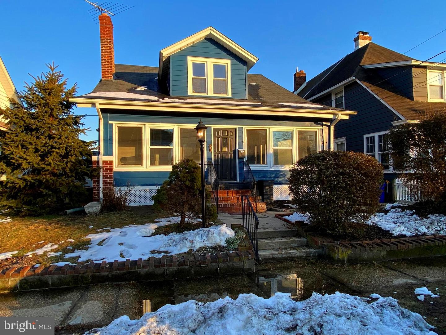 50 Lupton Ave Property Photo 1