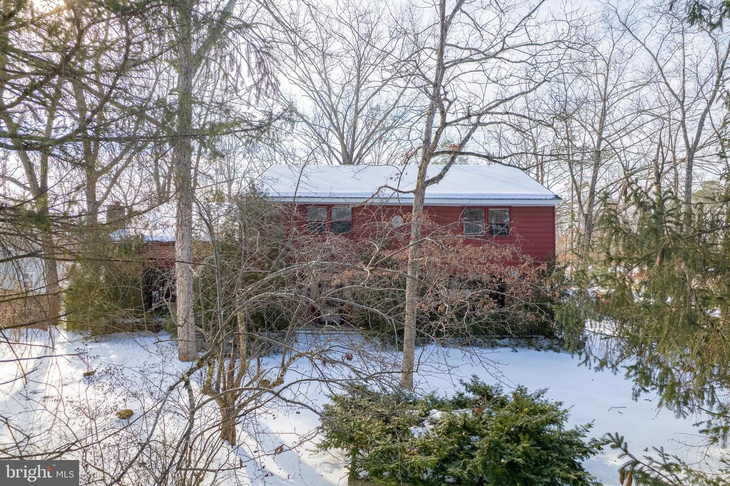 1609 Sunset Ave Property Photo 3