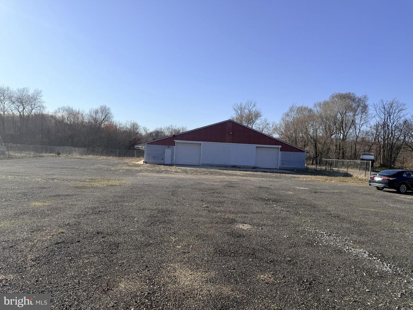 1720 HARDING HWY Property Photo 1