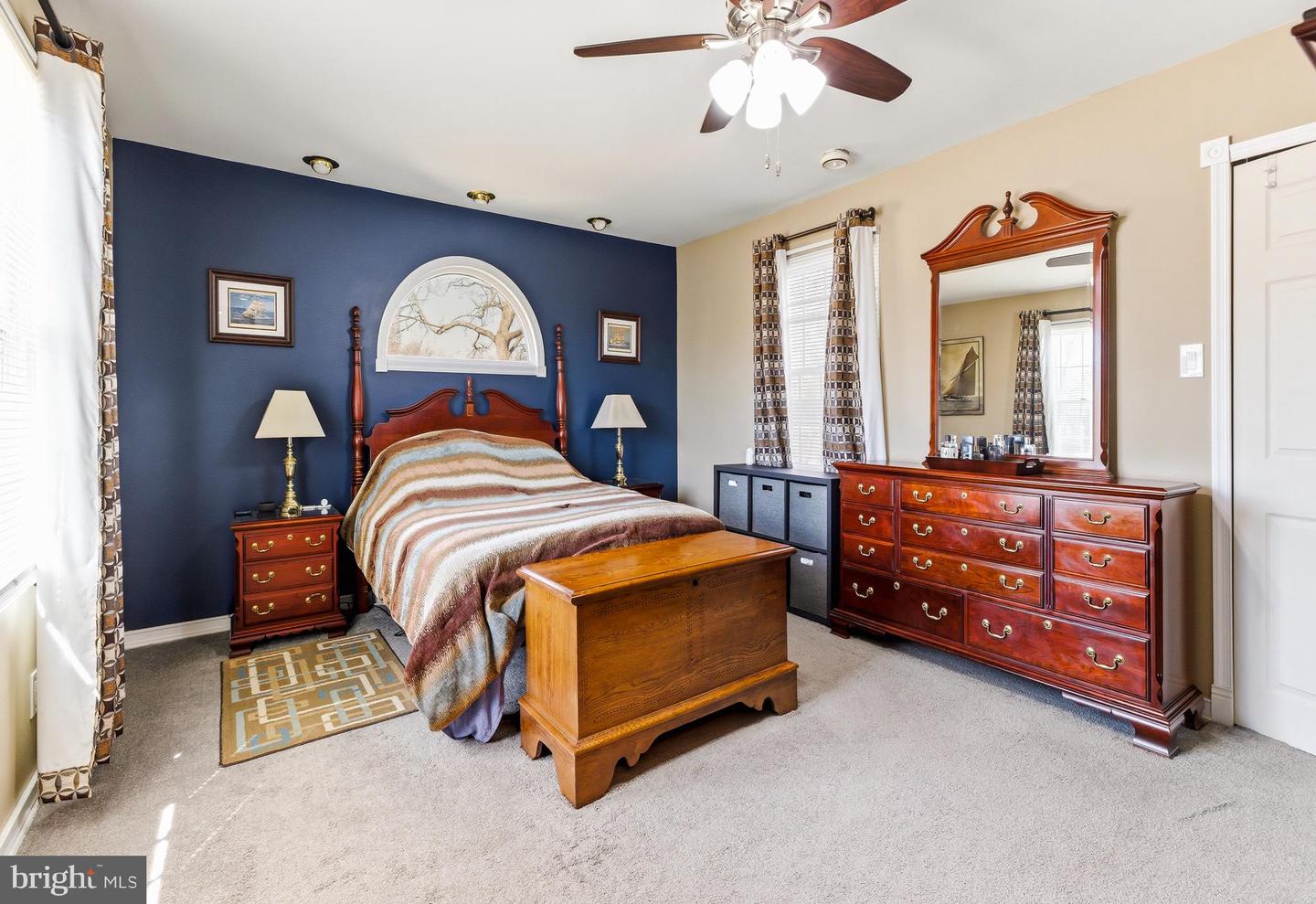 1460 Victory Property Photo 15