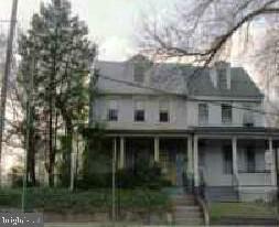 135 N Broad St Property Photo 1
