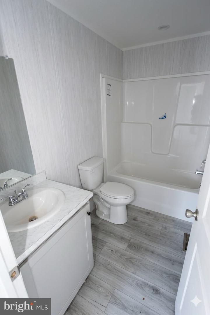 260 Marshall Mill Rd #121 Property Photo 9