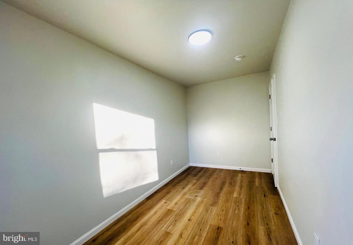 401 Bluebell Rd #b Property Photo 7