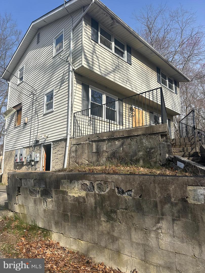 8 Mt Calvary Ln Property Photo 1