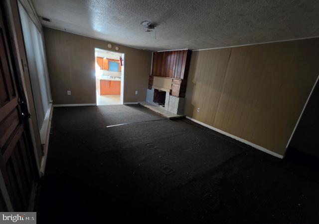 1753 Winslow Rd Property Photo 4