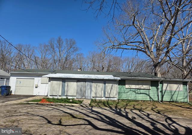 1753 Winslow Rd Property Photo 15