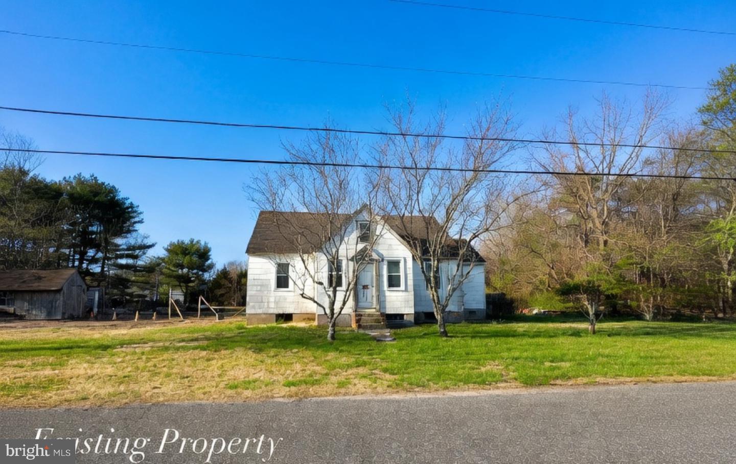 82 New Rd Property Photo 1