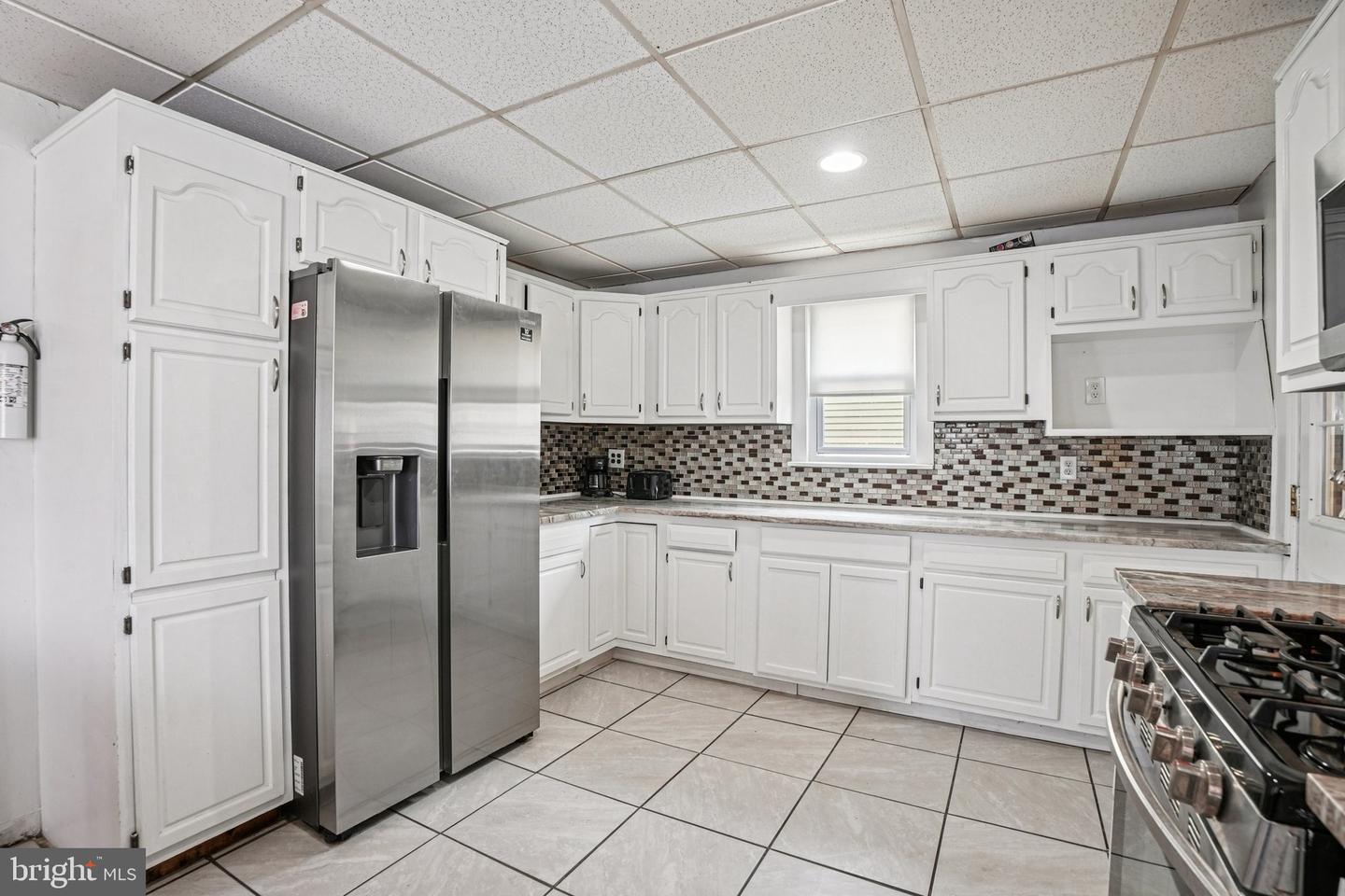 1013 N Chestnut St Property Photo 12