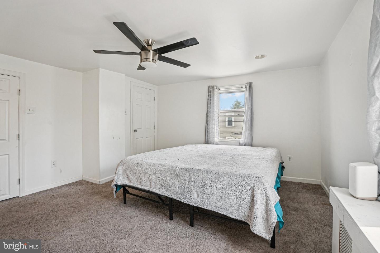1013 N Chestnut St Property Photo 29