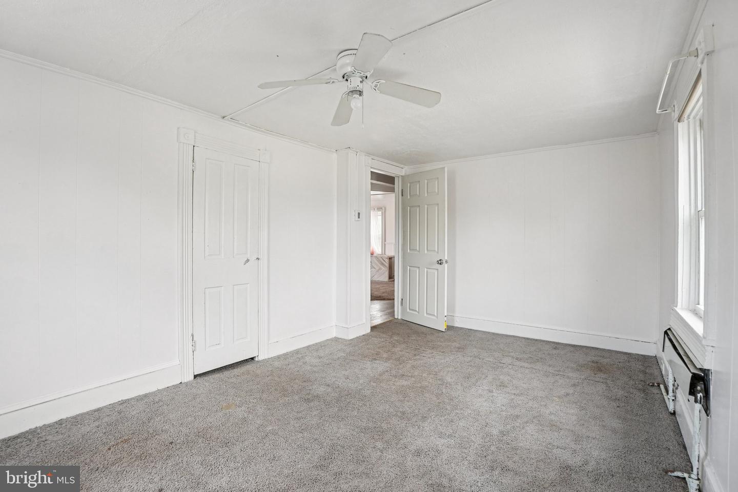 1013 N Chestnut St Property Photo 32